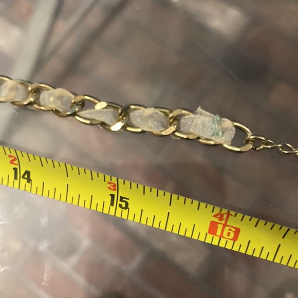 BETSEY JOHNSON - 💀necklace w rhinestones & roses, gold tone chain w ribbon - Picture 6 of 16